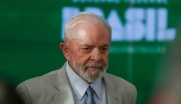 Após cortar verba da educação, Lula critica meta de alfabetizar 80% dos alunos: “É nobre, mas pouco”