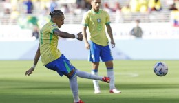   Brasil empata com a Colômbia e termina a fase de grupos da Copa América em segundo lugar