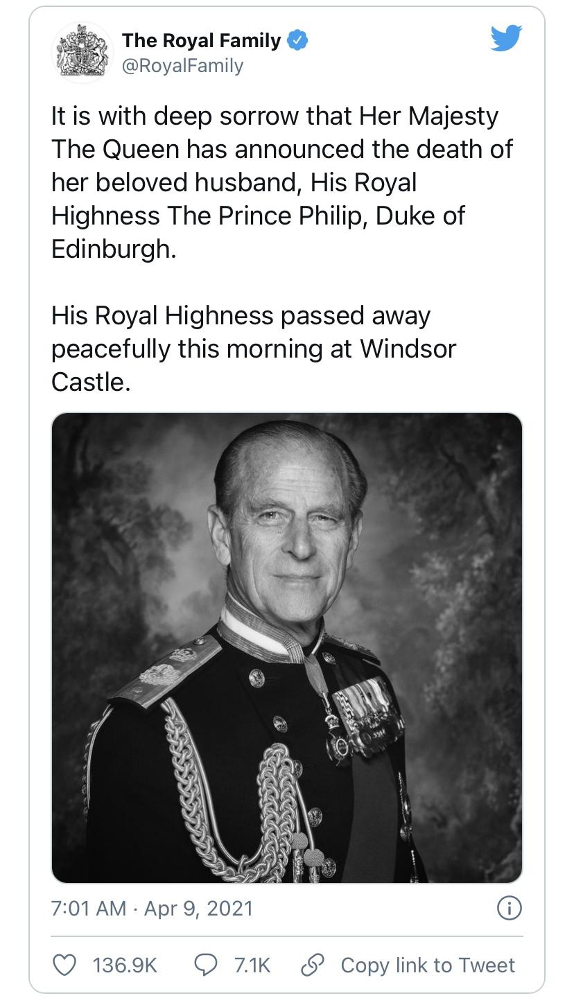 Morre príncipe Philip, marido da rainha Elizabeth, aos 99 anos