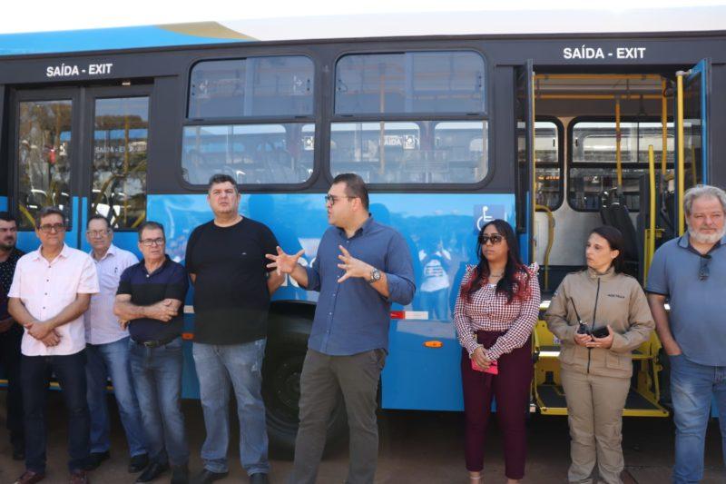 Dourados ganha quatro novos ônibus para o transporte público