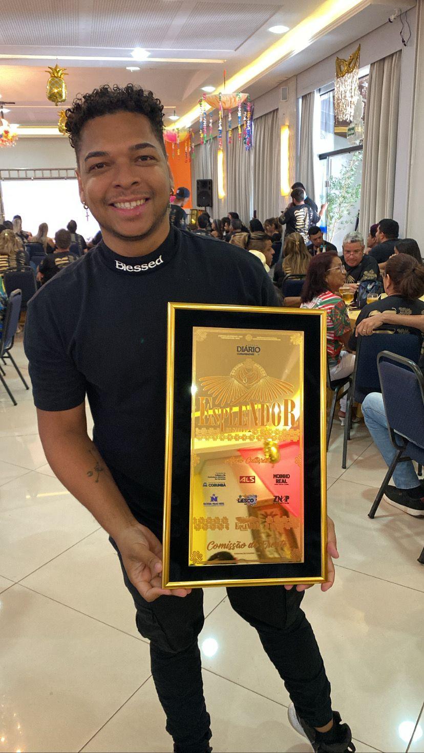 Escola que homenageou Dourados vence prêmio Esplendor do Samba em Corumbá
