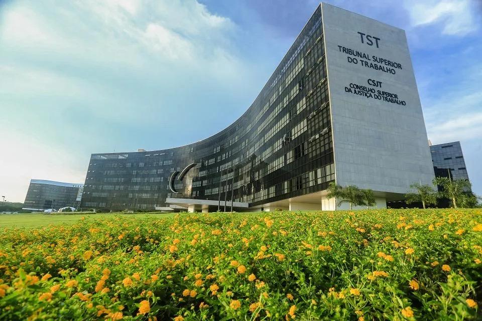 Vitória em Brasília – TST reconhece competência trabalhista em caso de fraude em representação comercial