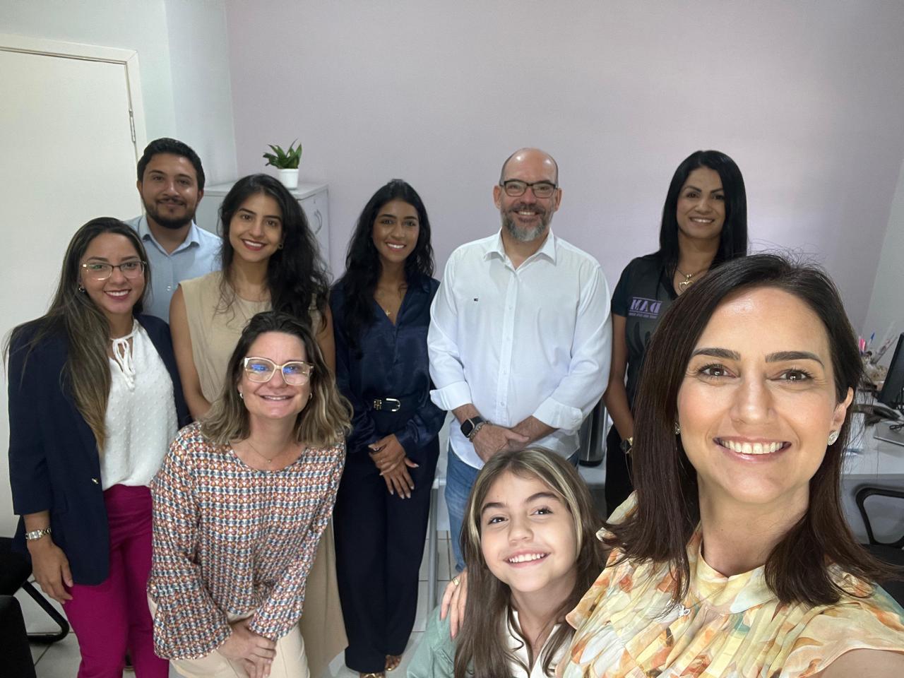 A vice-prefeita Gianni Nogueira está em busca de ações conjuntas para tirar Dourados do anuário de segurança pública.