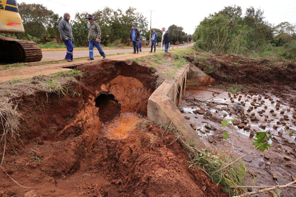 Prefeitura inicia obra preventiva em ponte entre Canaã IV e Parque das Nações II